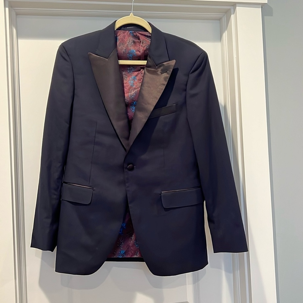 Alton Lane Sullivan Suit Jacket in Navy